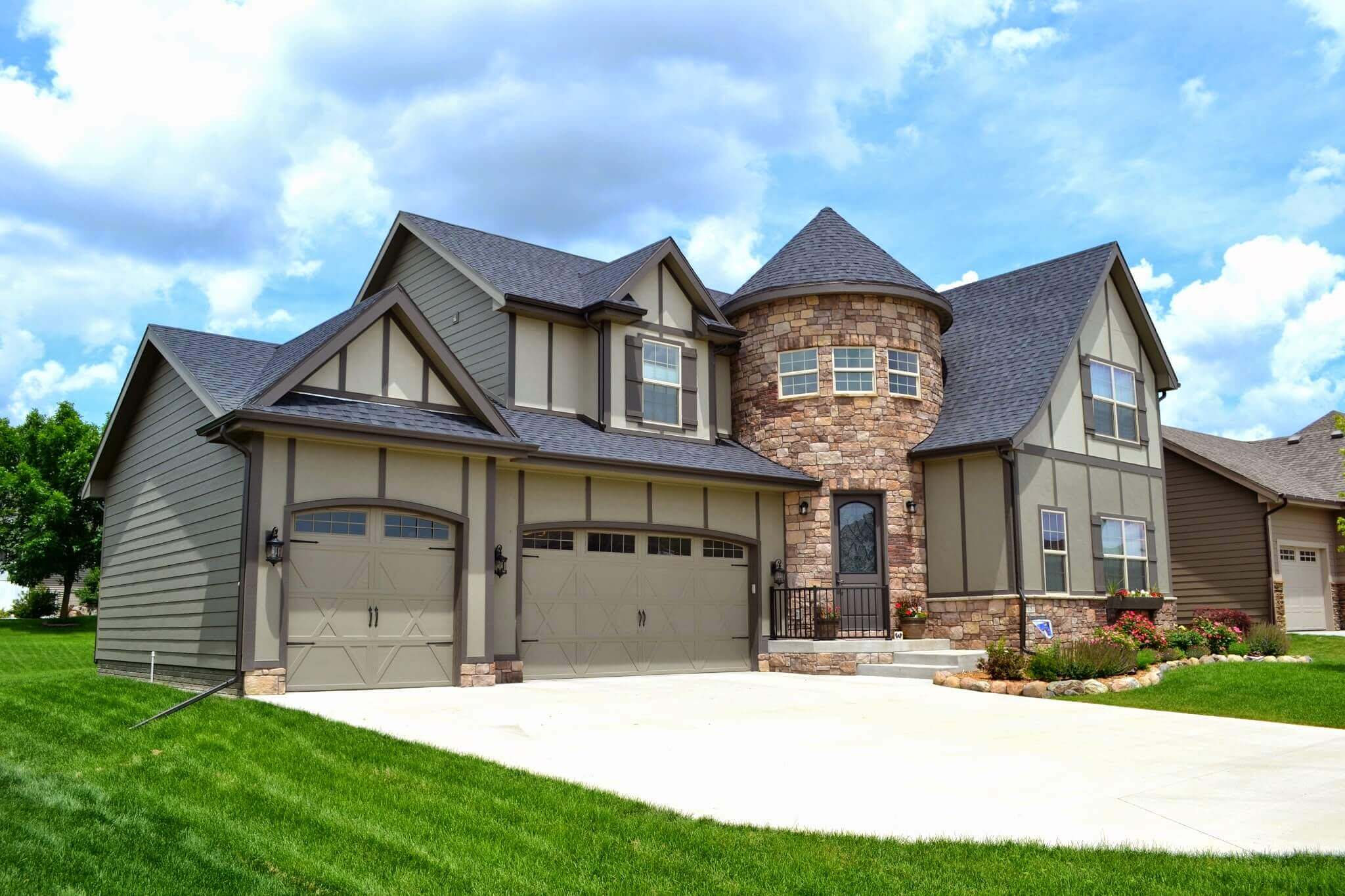 1365 #096FC2 Des Moines Garage Door Gallery WD Door save image Wayne Dalton Residential Garage Doors 36972048