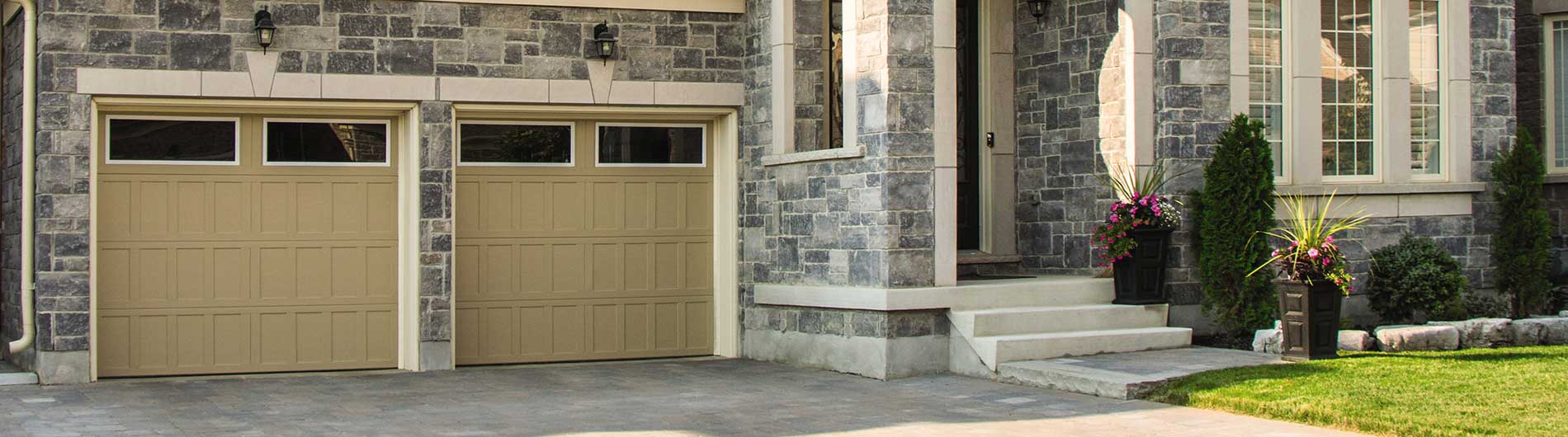 Wayne Dalton Model 9405 Des Moines Steel Garage Doors WD Door